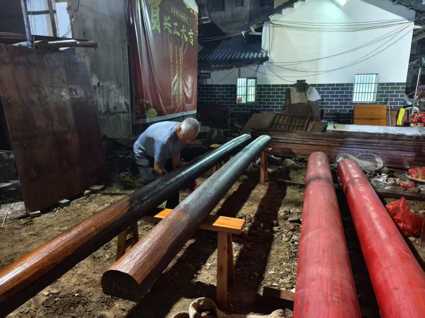 1760192478207357.jpg 33.jpg