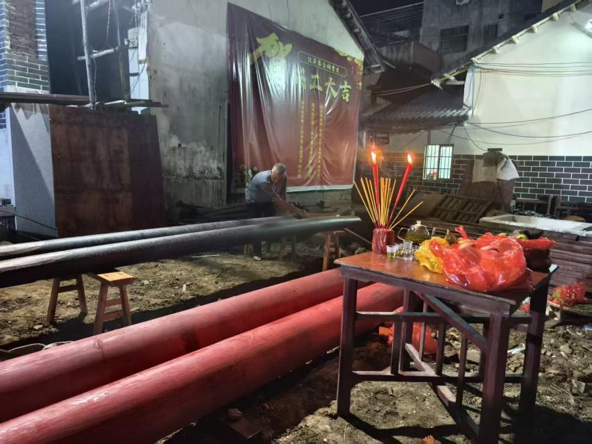 1760192510862251.jpg 44.jpg